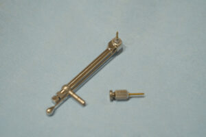 インプラント治療器具